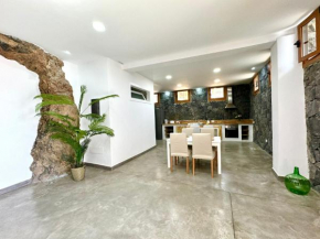 Luxury Home Natural Risco